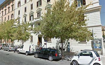 74 Crescenzio House Hotel Rome Bagian luar foto