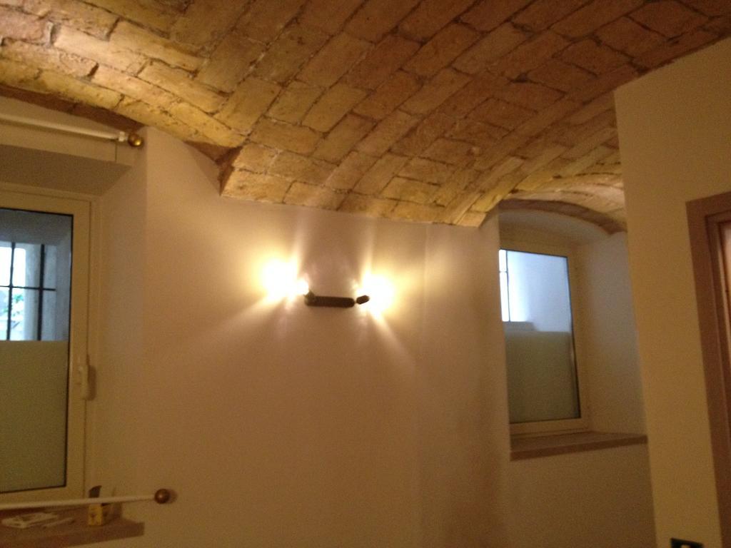 74 Crescenzio House Hotel Rome Bagian luar foto