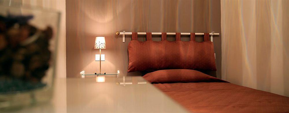 74 Crescenzio House Hotel Rome Bagian luar foto